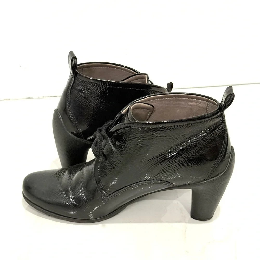 ECCO Sculptured 65 Lace-Up Ankle Boots in black patent‎ leather 7